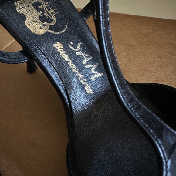 Tango Shoes from Argentina - Picture 4 of 6